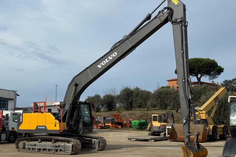 OmecoHub - Immagine VOLVO EC220ELR